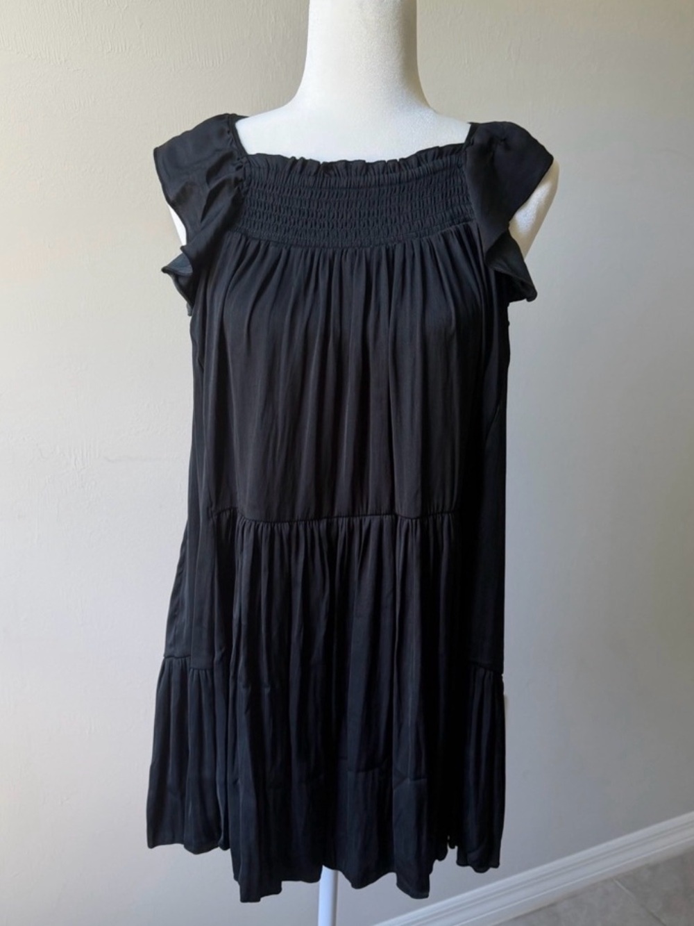 FREE PEOPLE Want Your Love Mini Dress Black Ruffle Boho Babydoll Size XS NWT - Picture 5 of 16
